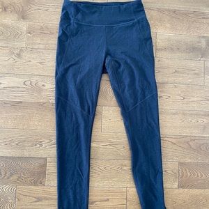 Outdoor voices gently used tech sweat 3/4 leggings